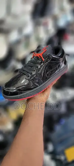 Jordan 1low