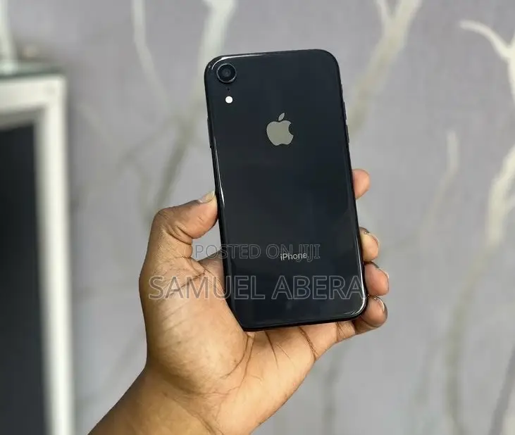 Apple iPhone XR 64 GB Black