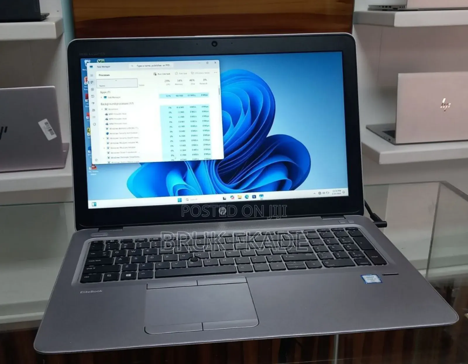 New Laptop HP EliteBook 840 16GB Intel Core I7 SSD 256GB