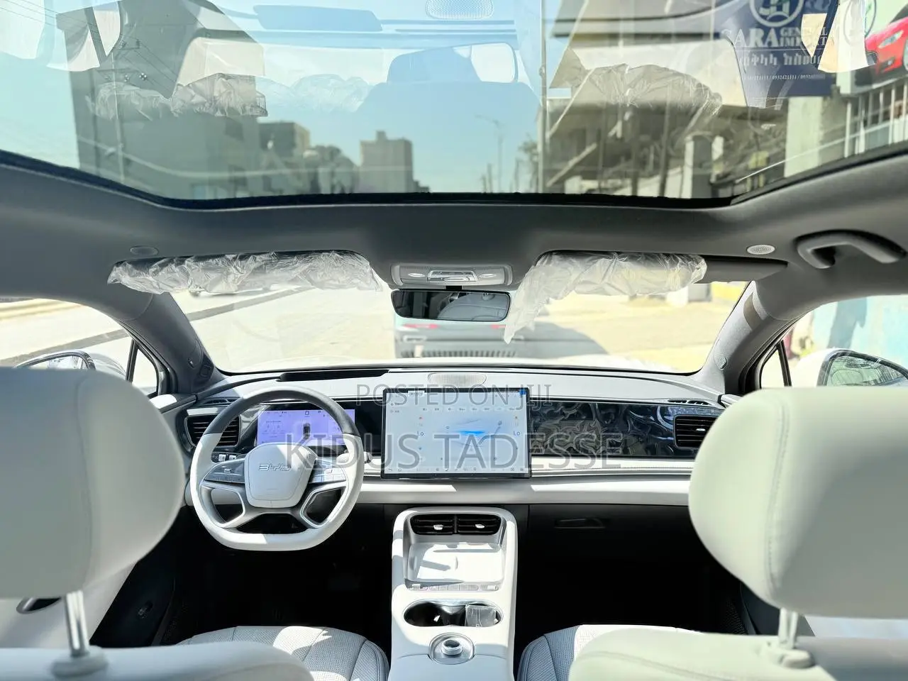 BYD Yuan Up 2025 Gray