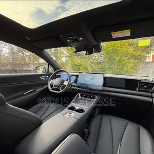 BYD Yuan Up 2025 Gray