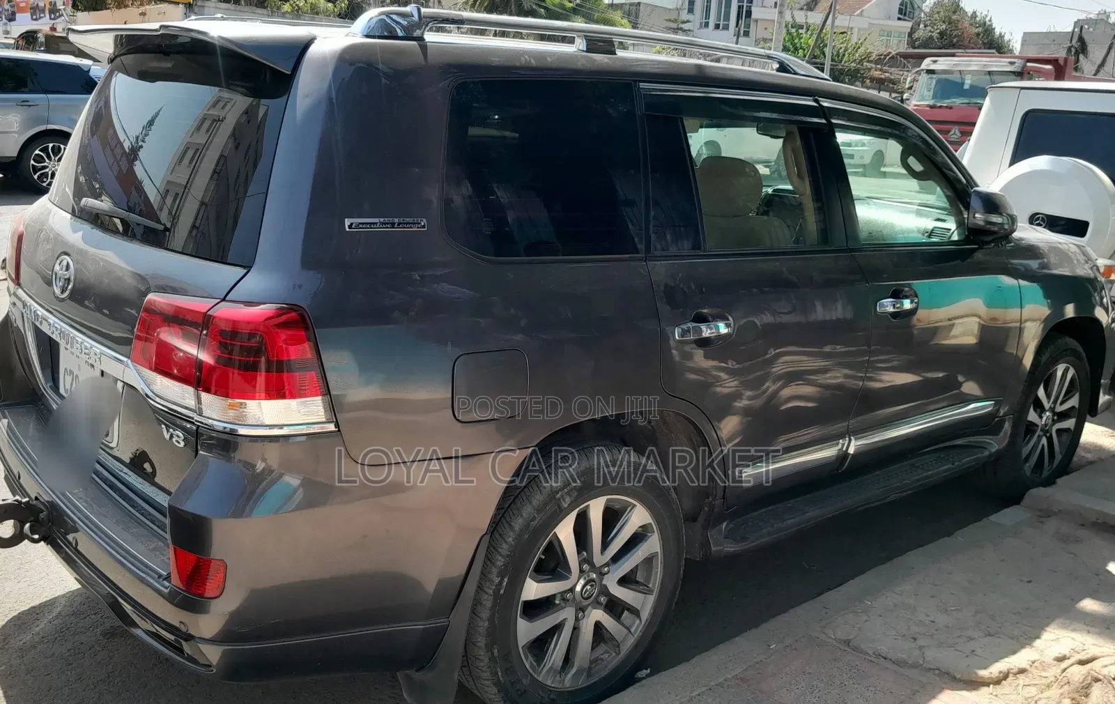 Toyota Land Cruiser 2015 Gray