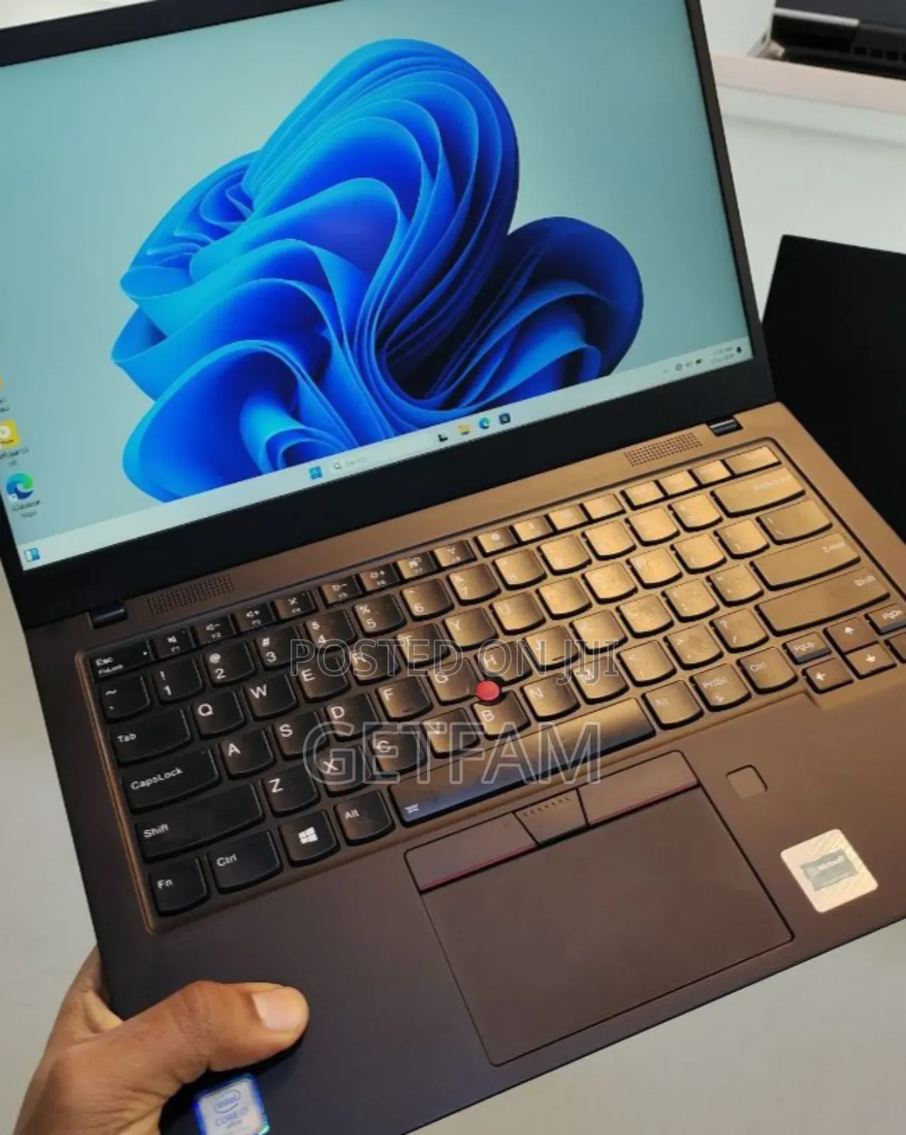 New Laptop Lenovo ThinkPad X1 Carbon 16GB Intel Core I7 SSD 16 GB