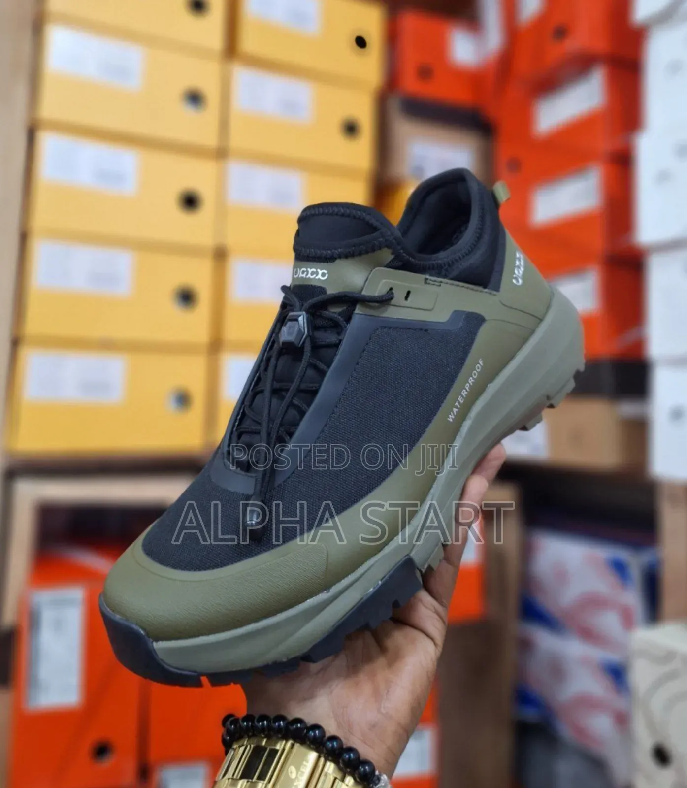 New Arrival Edco Waterproof Sneakers Made in Vietnam Size 40_44