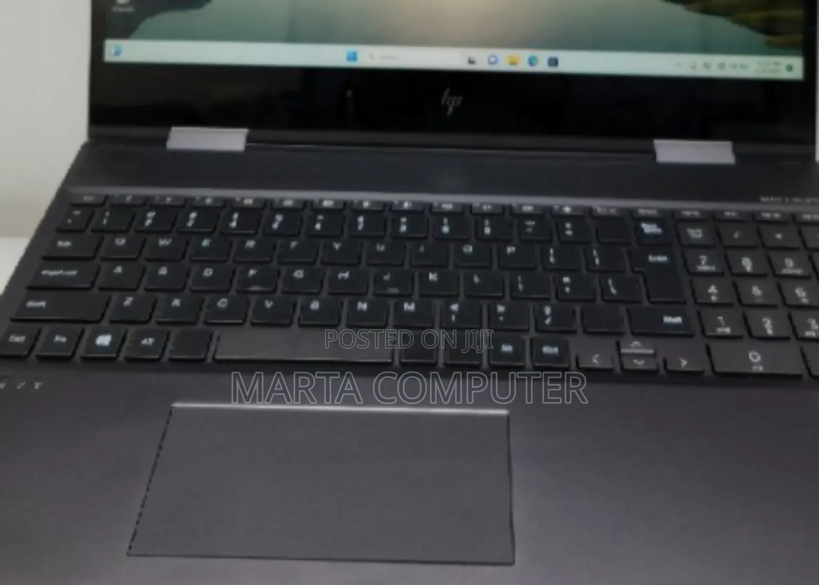 New Laptop HP Envy X360 8GB AMD Ryzen 7 SSD 256GB