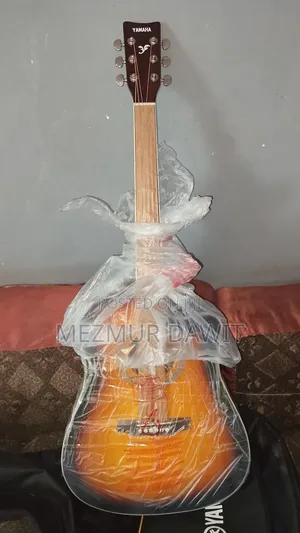 Yamaha F6000 Semi Acoustic Guitar