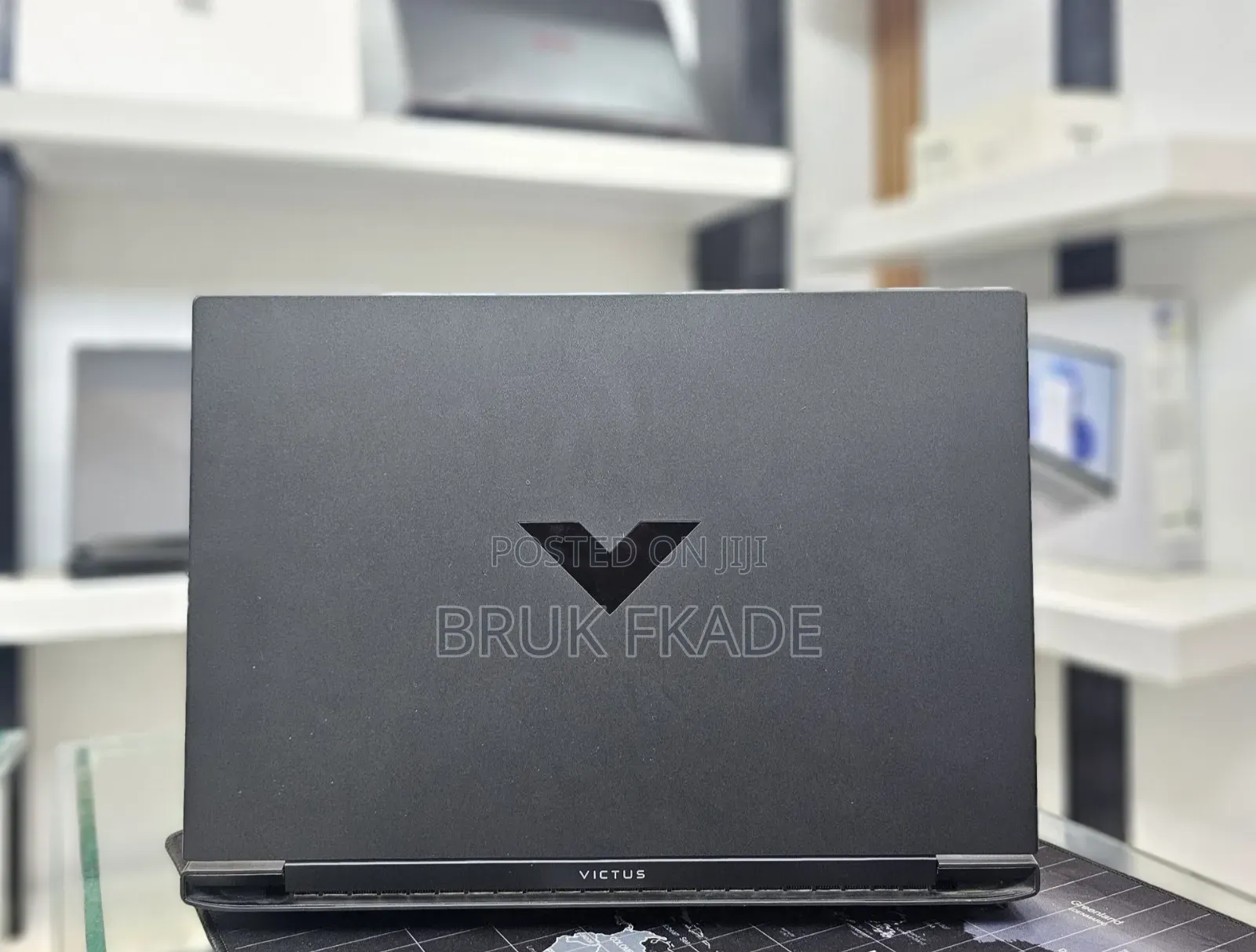 New Laptop Vinovo 16GB Intel Core I7 SSD 256GB