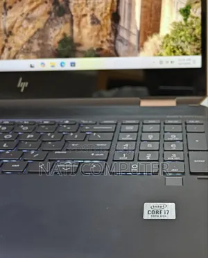 New Laptop HP Spectra 13 16GB Intel Core I7 SSD 512GB