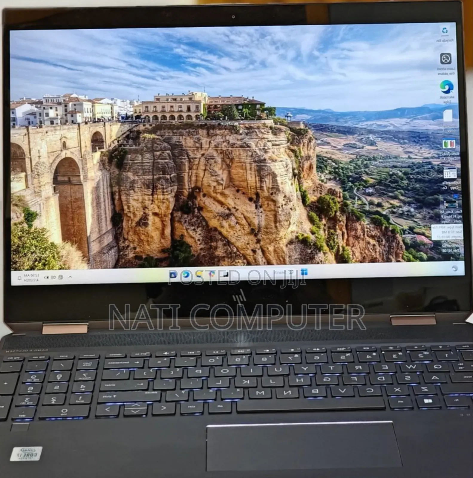New Laptop HP Spectra 13 16GB Intel Core I7 SSD 512GB