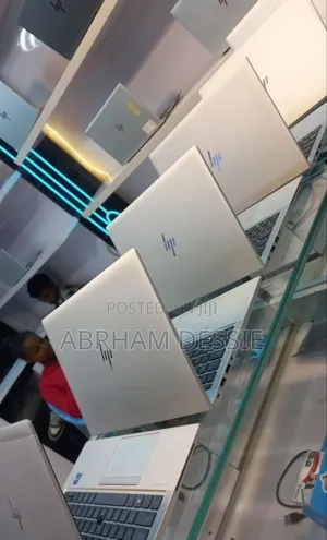 New Laptop HP 16GB Intel Core I5 SSD 512GB