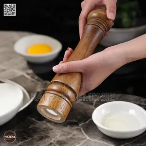 Manual Pepper Grinder የቅመማቅመም መፍጫና መነስነሻ