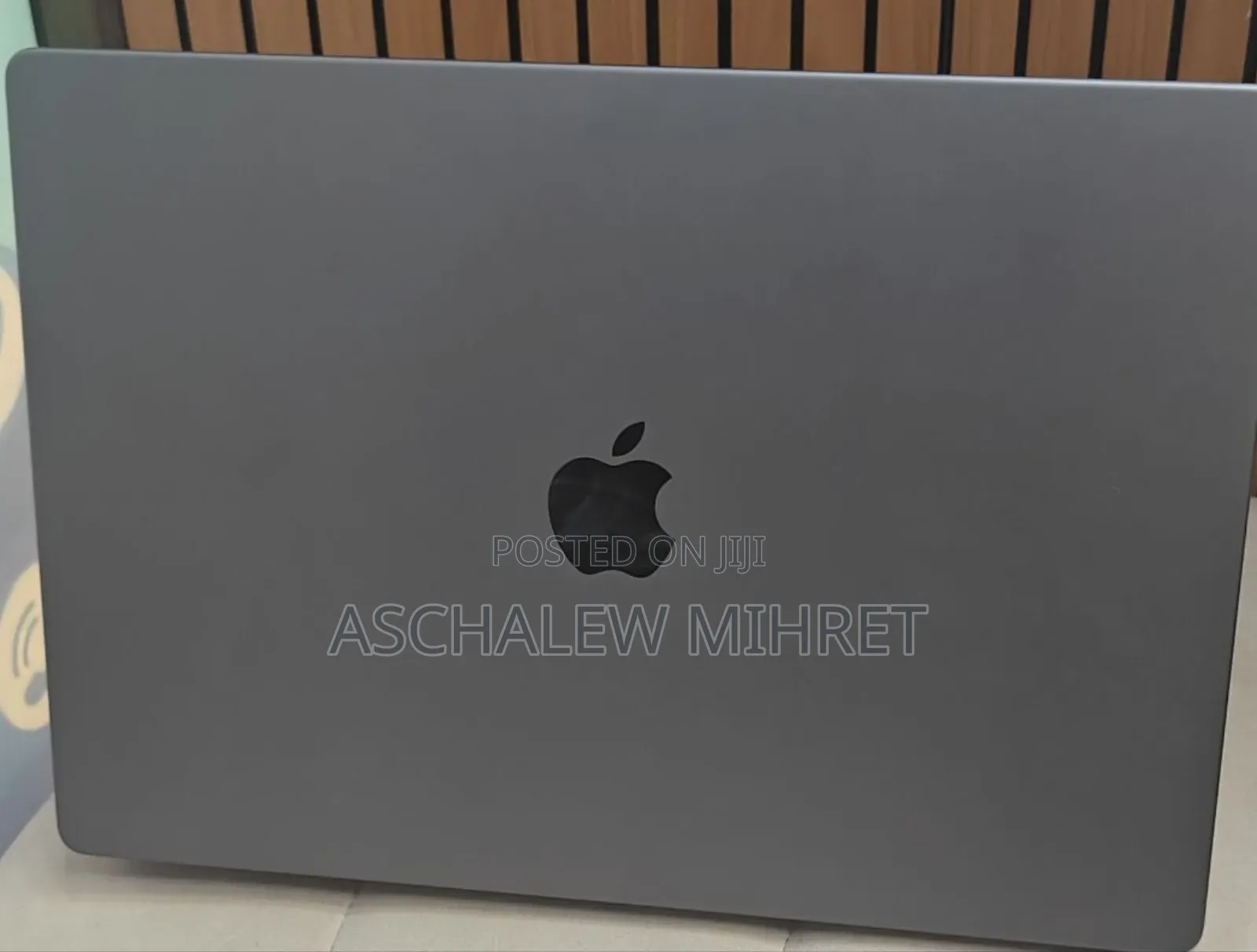 New Laptop Apple MacBook Pro M1 32GB Apple M1 Max SSD 512GB
