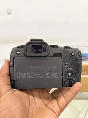 Canon R8 With 24-50mm Lens