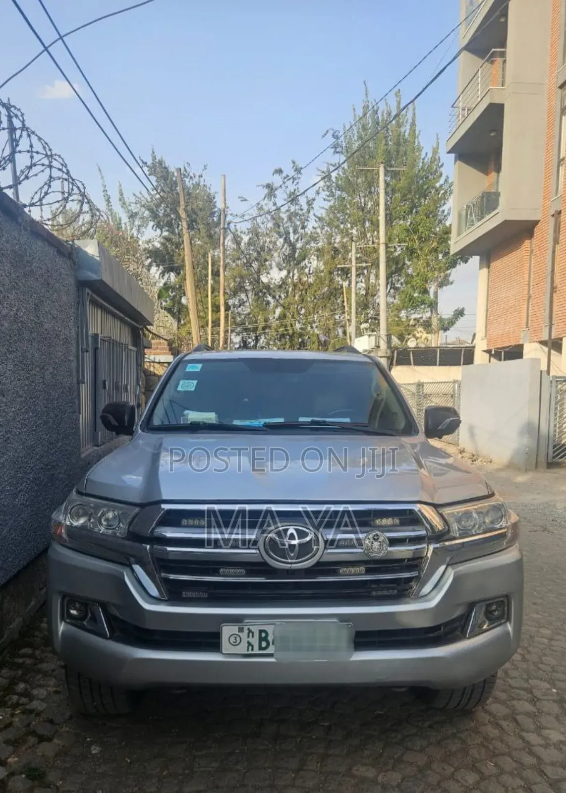 Toyota Land Cruiser 4.5 V8 VXR 2012 Silver