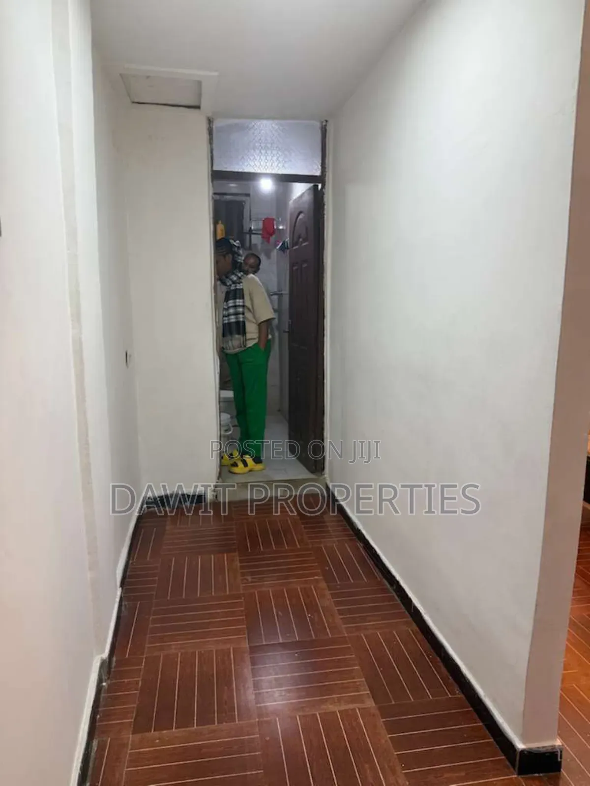 Furnished 2bdrm Condo in አያት ጣፎ ኮንዶሚንየም 20/80, Bole for sale