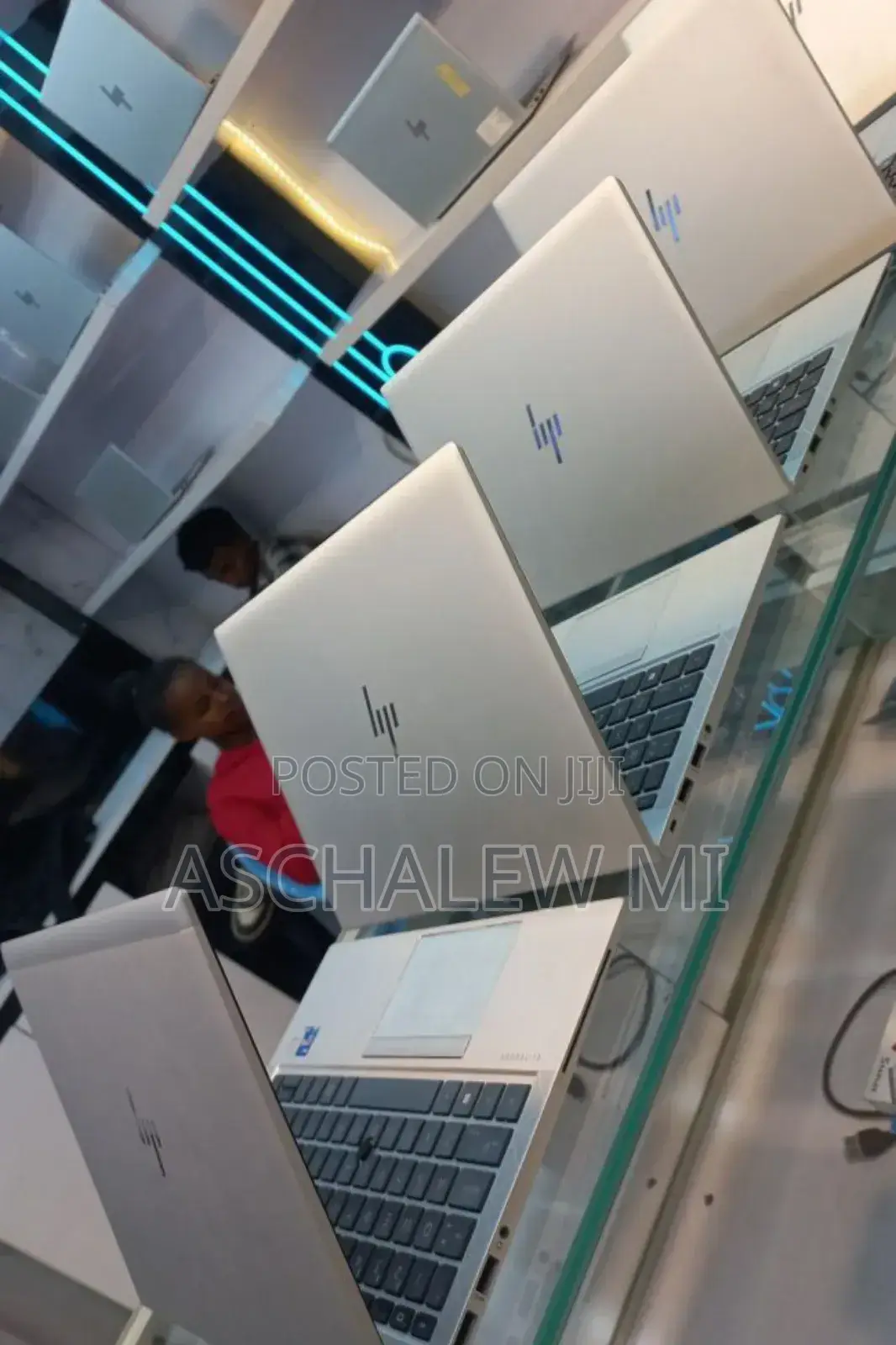 New Laptop HP EliteBook 840 G8 16GB Intel Core I5 SSD 512GB