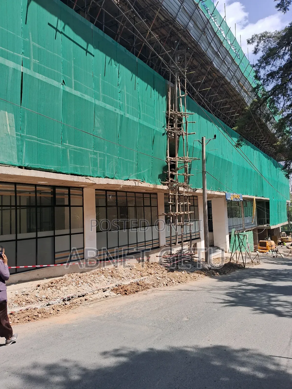 2bdrm Apartment in Jenboro Realestate, Lideta for sale