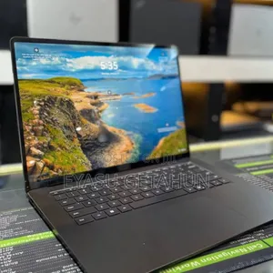 New Laptop Microsoft Surface 16GB Qualcomm Snapdragon X Plus SSD 512GB