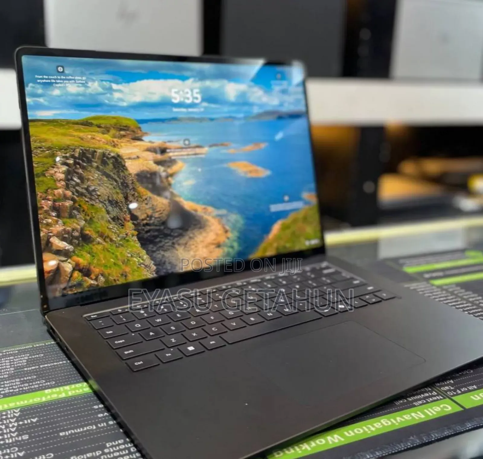 New Laptop Microsoft Surface 16GB Qualcomm Snapdragon X Plus SSD 512GB