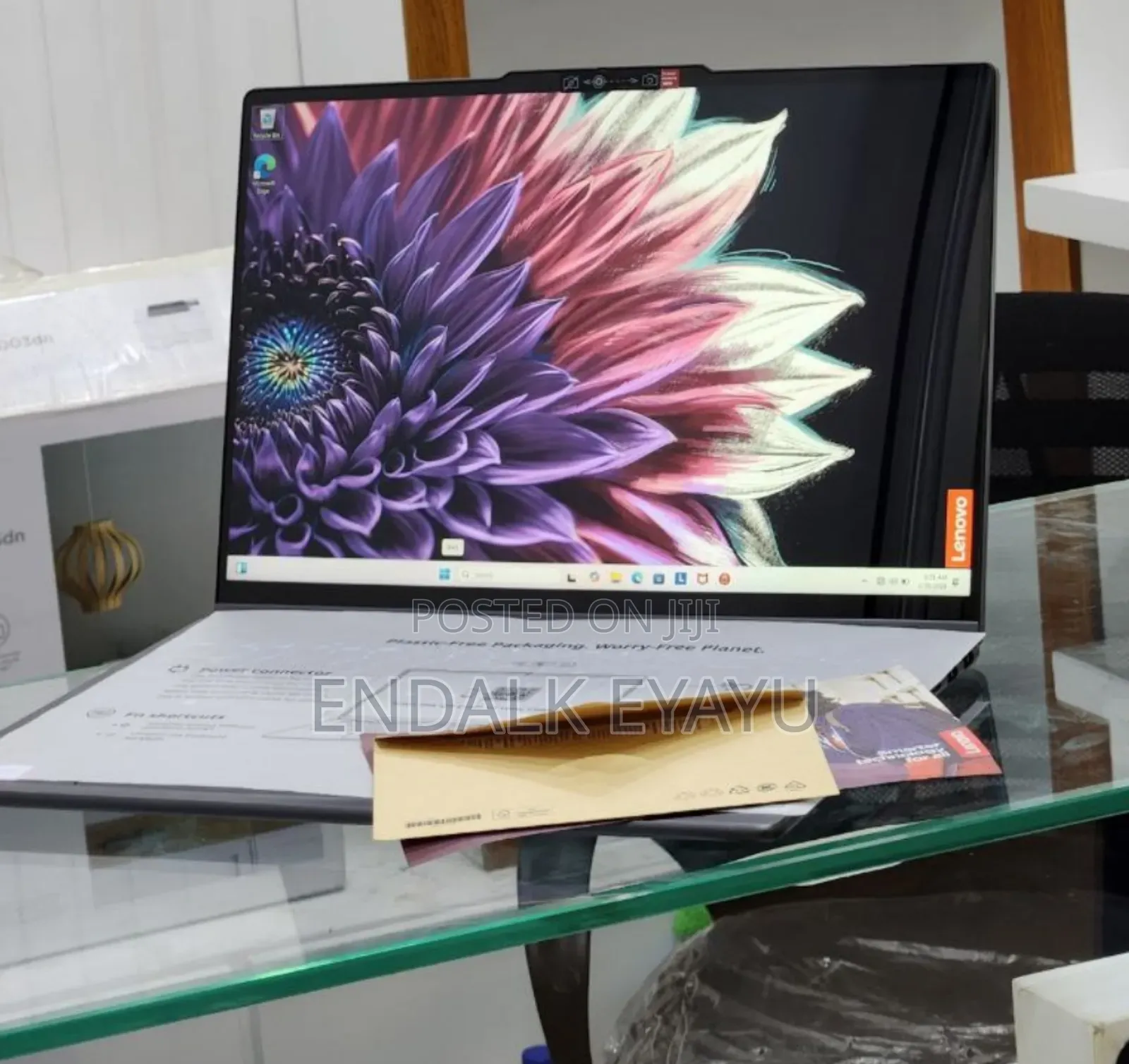 New Laptop Lenovo Yoga 7i 16GB Intel Core Ultra 7 SSD 1T