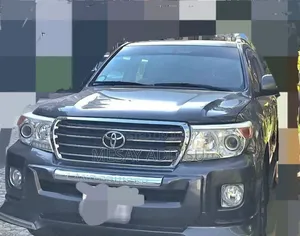 Toyota Land Cruiser 2015 Silver