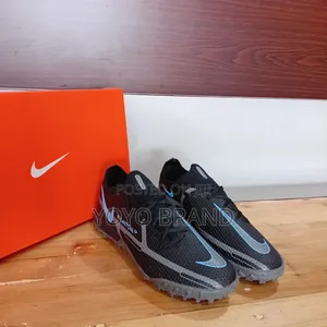 Nike Phantom Elite 2 Black Soccer Clests New Arrival