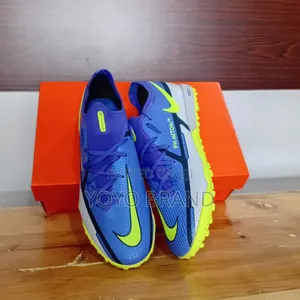 Nike Phatom Elite Gt2 Socitey Recharge Soccer Cleats