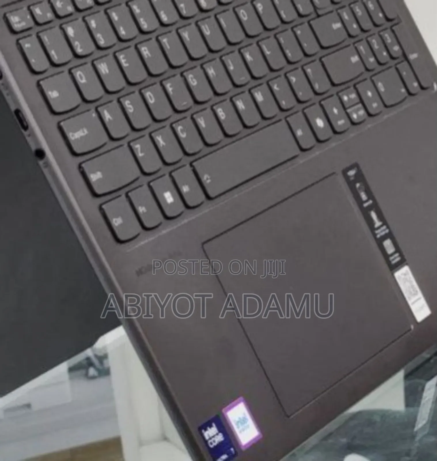 New Laptop Lenovo Yoga 7i 16GB Intel Core I7 SSD 1T