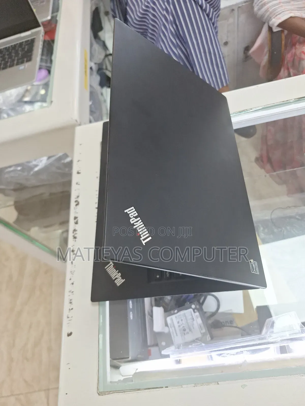 New Laptop Lenovo Thinkpad T490s 16GB Intel Core I5 SSD 512GB