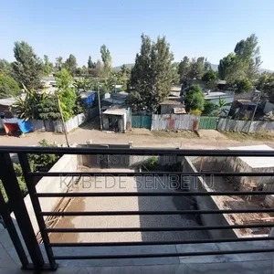 6bdrm House in Oromia, East Shewa for rent