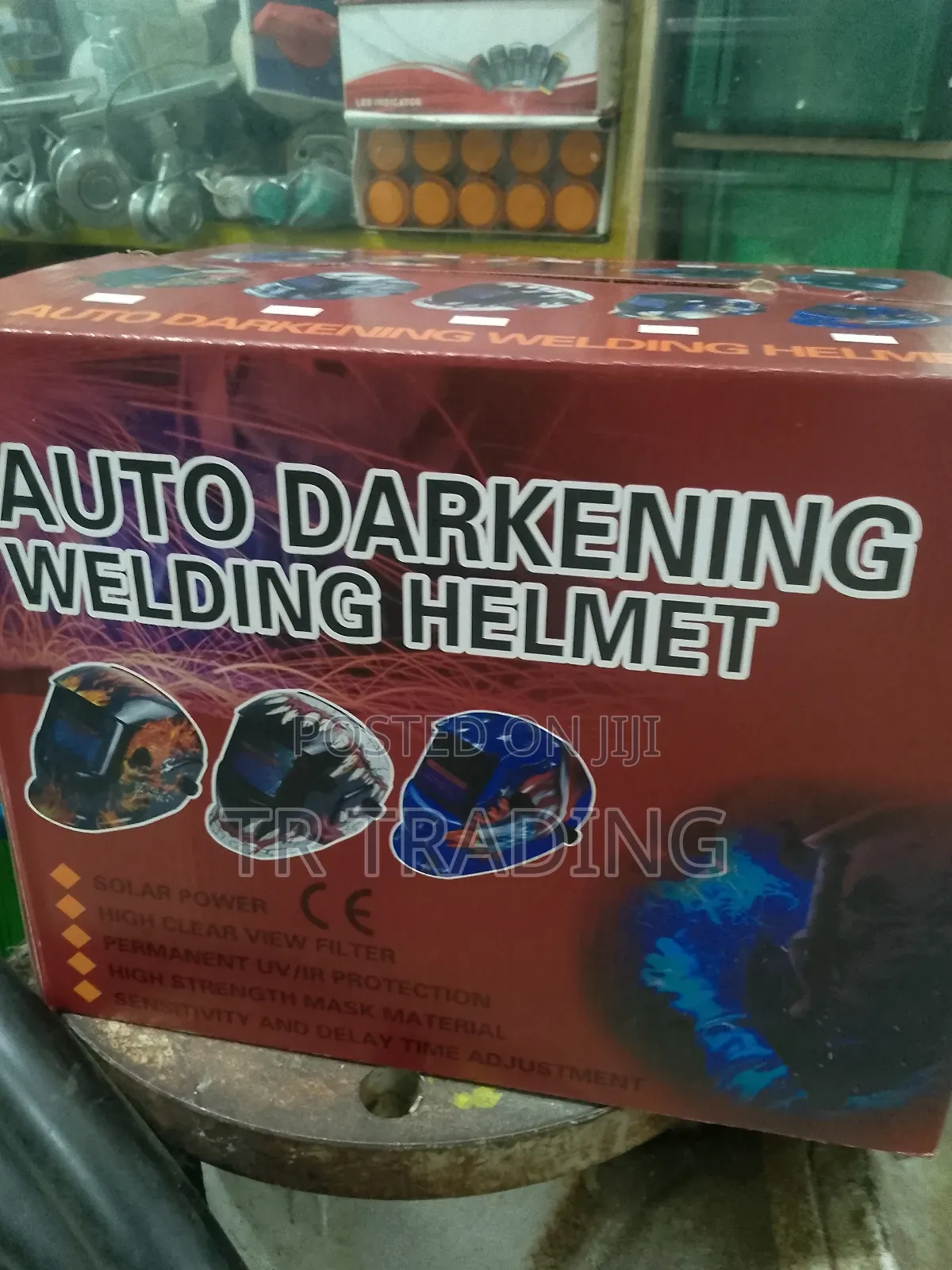 Auto Darkening Welding Helmet