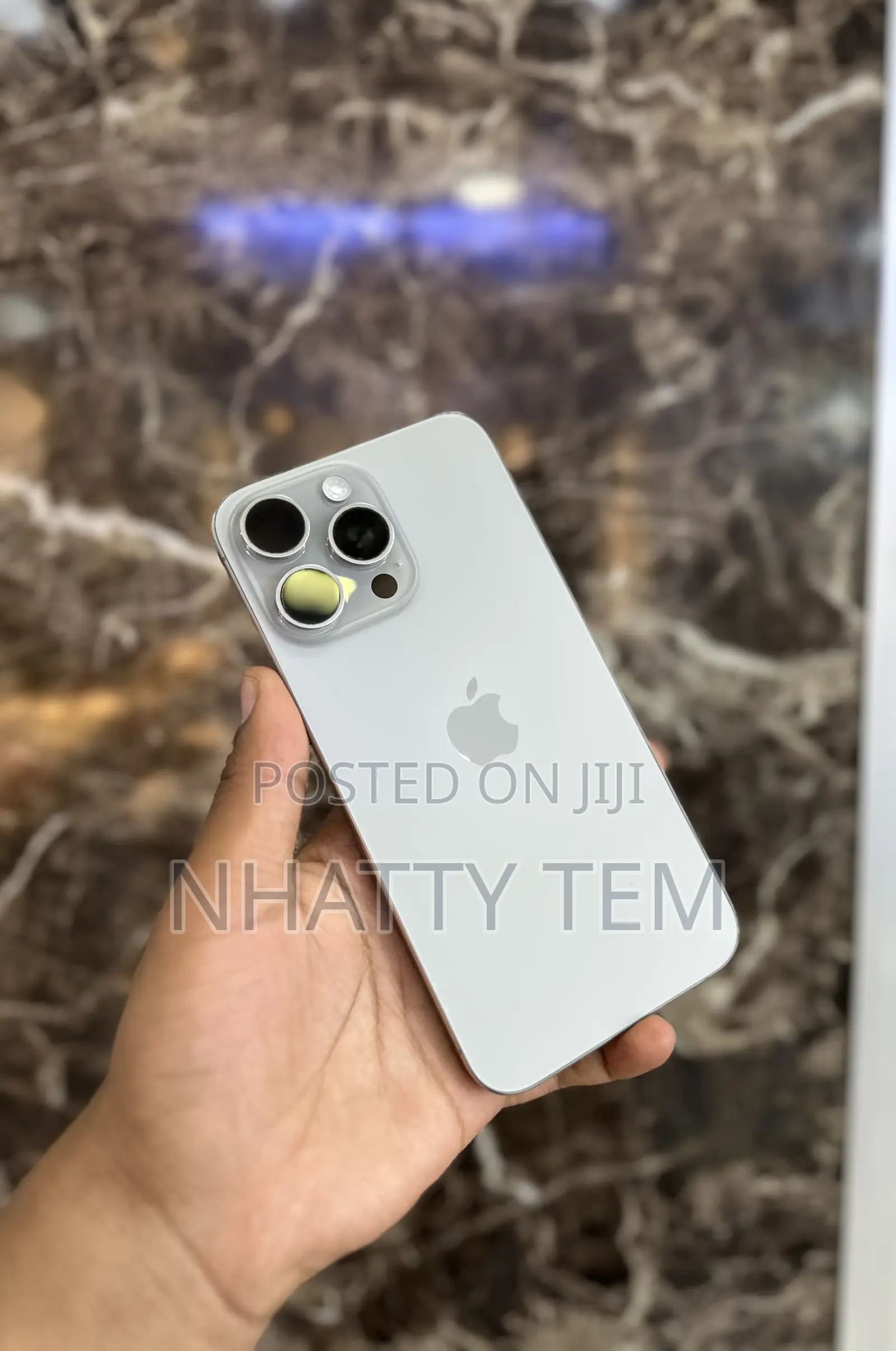 Apple iPhone 15 Pro Max 256 GB