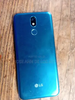 LG K40 32 GB Blue