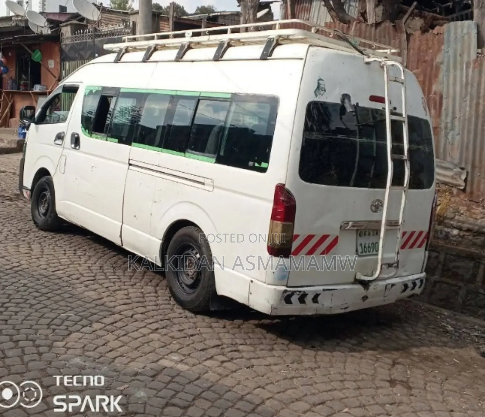 Toyota HiAce 2008 White