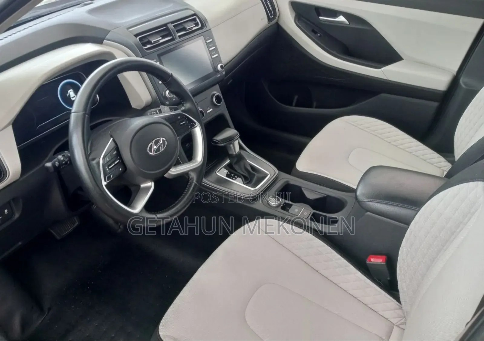 Hyundai Creta 2023 Red