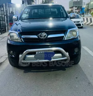 Toyota Hilux 2008 Green