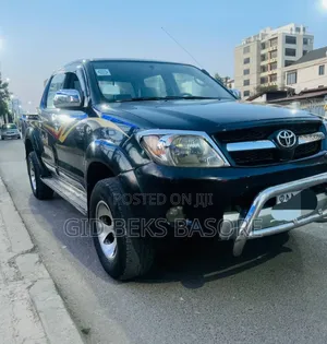 Toyota Hilux 2008 Green