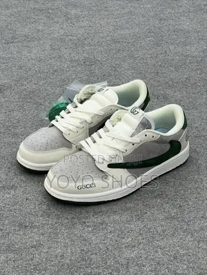 Air Jordan 1 Low Travis Scoot Gucci New Arrival Fashion Sneaker