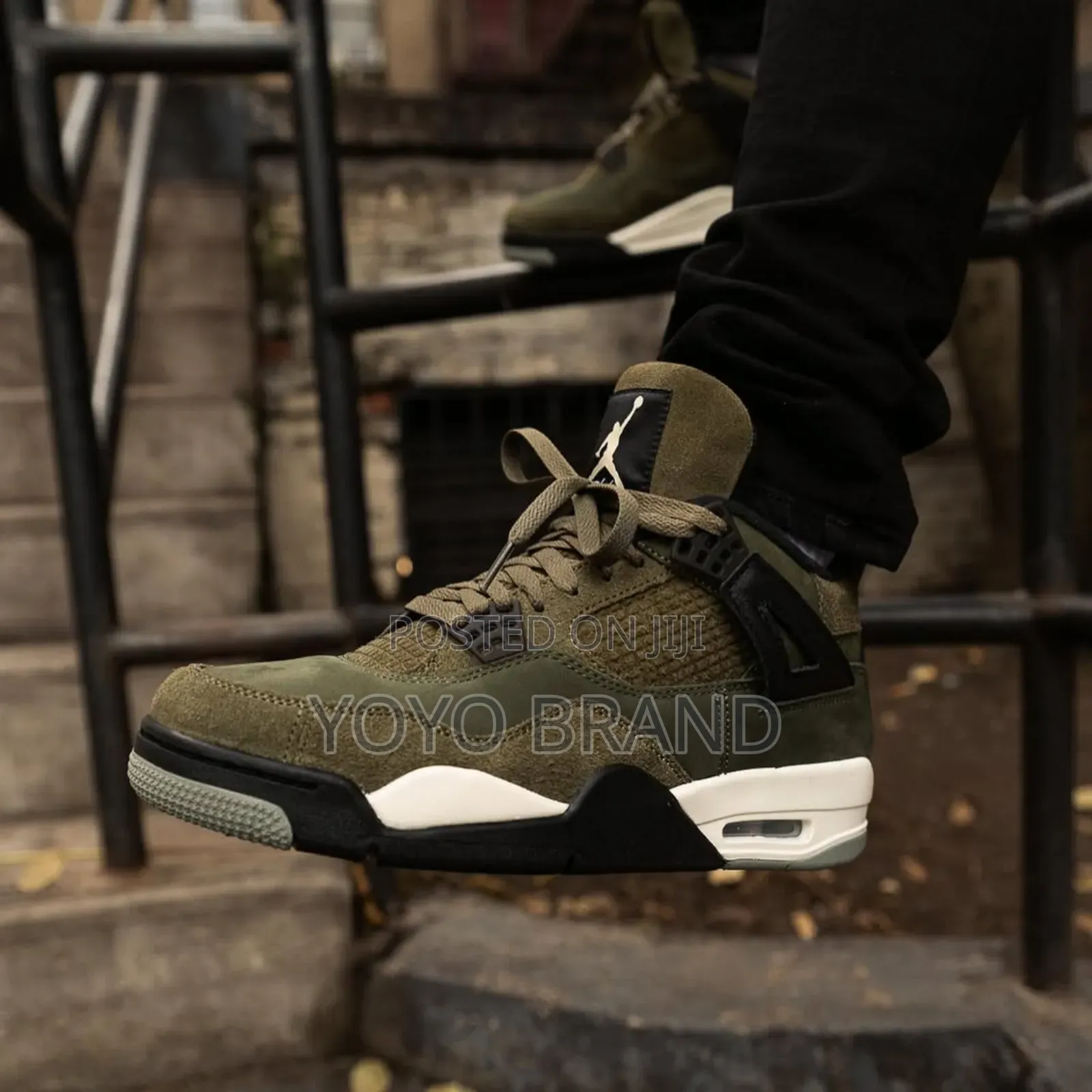 Air Jordan 4 Retro Se Craft Olive Medium Fashion Sneaker