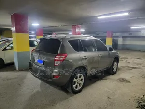 Toyota RAV4 2011 Brown