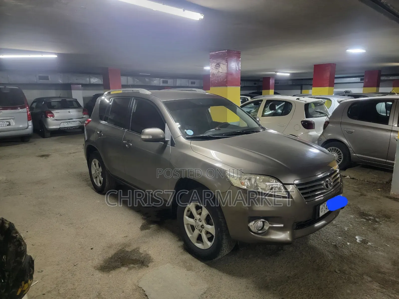 Toyota RAV4 2011 Brown