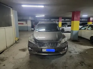 Toyota RAV4 2011 Brown