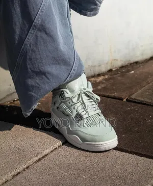 Nike Air Jordan 4 Retro Seafoam Sail Fashion Sneaker