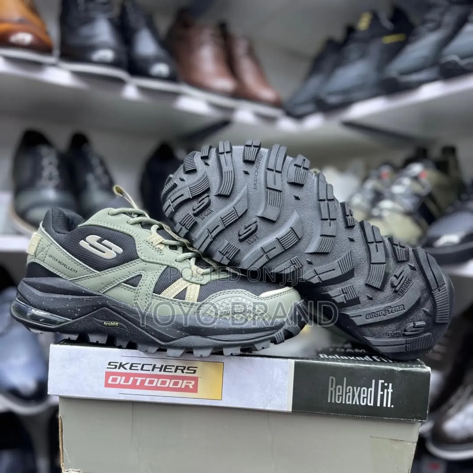 Skechers Arcfit Trail Air Holix Shop Fashion Sneaker