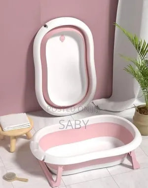 Space Saving Bathtub