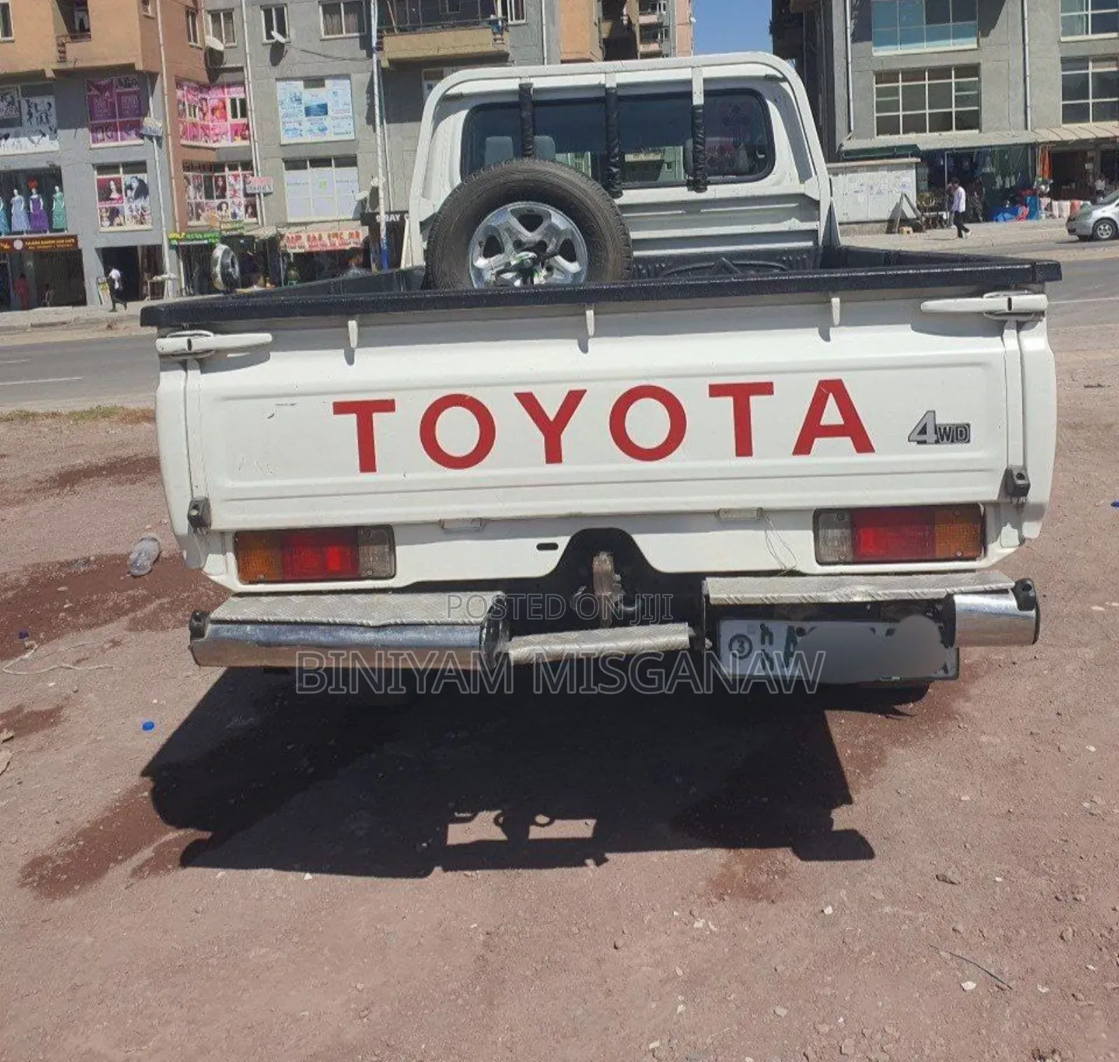 Toyota Land Cruiser 2017 White
