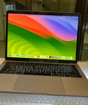 New Laptop Apple MacBook Pro 2019 8GB Intel Core I5 SSD 128GB