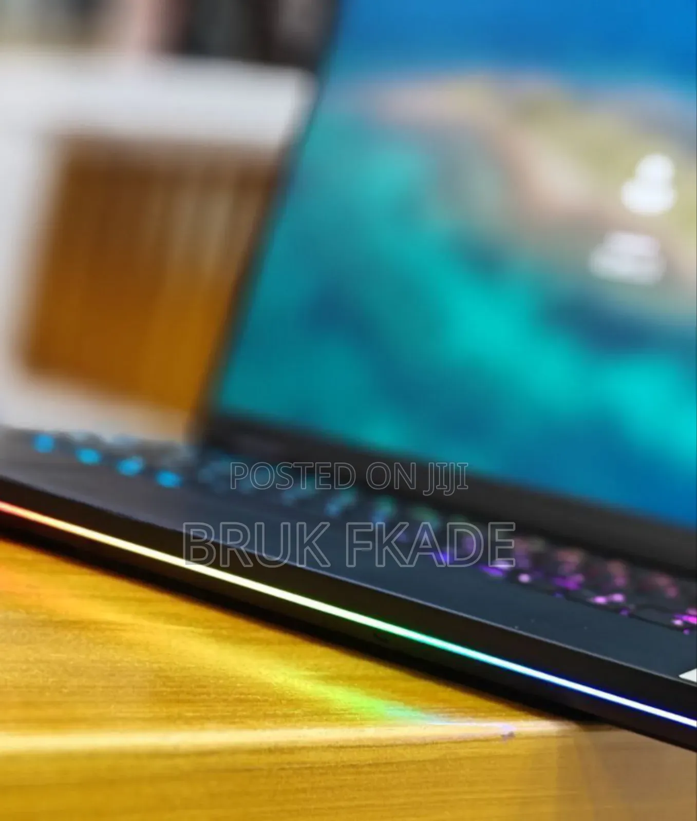 New Laptop Apple MacBook Air 2020 M1 32GB Intel Core I9 SSD 256GB