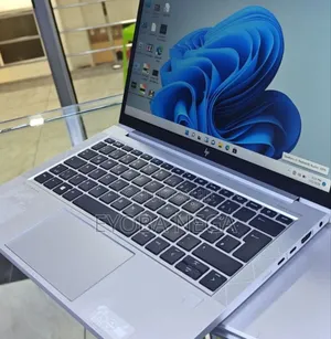 New Laptop HP EliteBook 835 G7 16GB AMD Ryzen 5 SSD 512GB