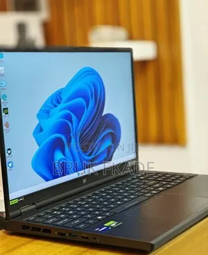 New Laptop Acer Predator Helios Neo 16 16GB Intel Core I9 SSD 512GB